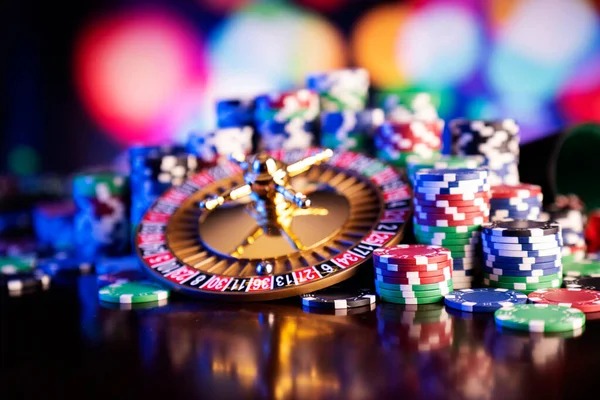 sekar platform showing live-dealer blackjack table and sportsbook markets on mobile